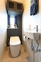 カフェスタイルのトイレ 株式会社 ユーロプランニングの事例画像