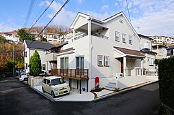 TKプランニング株式会社の施工事例「ゆったりくつろげる広々リビングの家」の画像