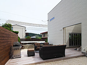 株式会社 ユーロプランニングの施工事例「テラスもリビングも。家族の時間があふれる家。」の画像5