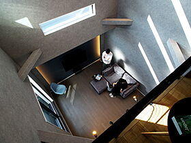 株式会社 ユーロプランニングの施工事例「オトナの黒でカッコ良くキメた家」の画像2