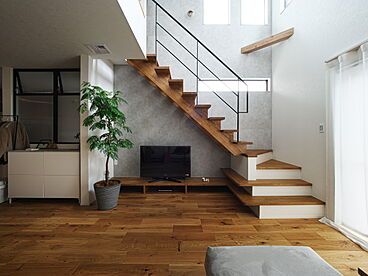 株式会社 ユーロプランニングの施工事例「ペットもよろこぶマッハシステムで心地よい家」の画像