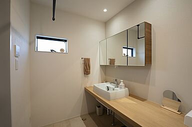 株式会社 ユーロプランニングの施工事例「限られたスペースに技ありプランの家」の画像6