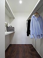 シンプルモダンスタイルの収納 株式会社 ユーロプランニングの事例画像