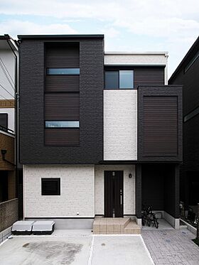 株式会社 ユーロプランニングの施工事例「ロフトベットで楽しい子ども部屋のある家」の画像1