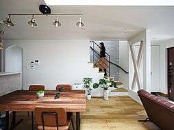 株式会社 ユーロプランニングの施工事例「理想の暮らしが叶う明るい家」の画像