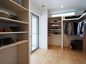 株式会社 ユーロプランニングの施工事例「シンプルのなかにこだわりが光る家」の画像5