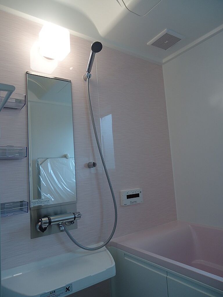 リバウスホームの公式画像_風呂4