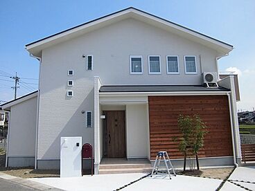 リバウスホームの施工事例「愛知県大府市 木のぬくもりを感じるナチュラルハウス」の画像