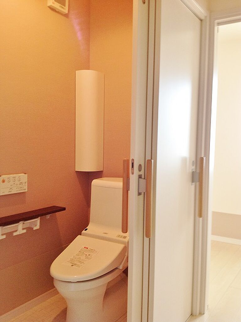 リバウスホームの公式画像_トイレ7