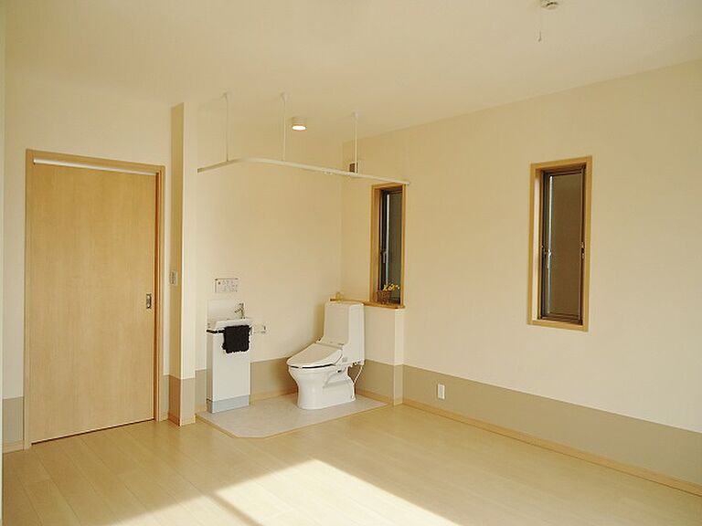 リバウスホームの公式画像_洋室2