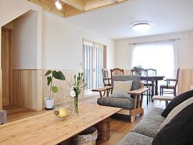 リバウスホームの施工事例「愛知県知多市 吹き抜けの和洋折衷ハウス」の画像1