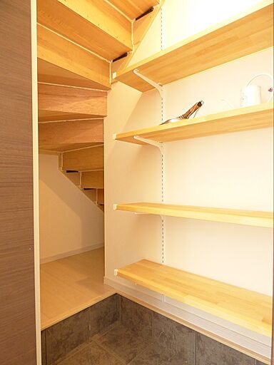 リバウスホームの施工事例「愛知県東海市 桜の花びらが舞う家」の画像5