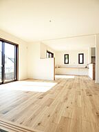 シンプルモダンスタイルのリビング リバウスホームの事例画像