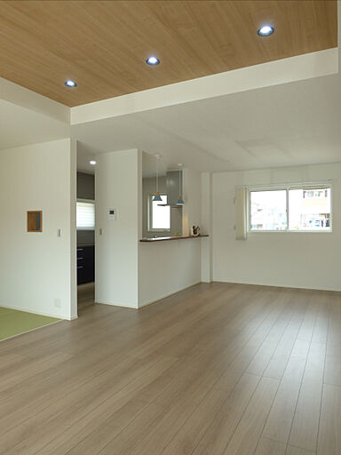 リバウスホームの施工事例「名古屋市緑区 陽当たりの良いコダワリ住宅」の画像6