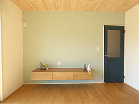 リバウスホームの施工事例「愛知県東海市 高台の頂上に力強く建つ平屋」の画像2