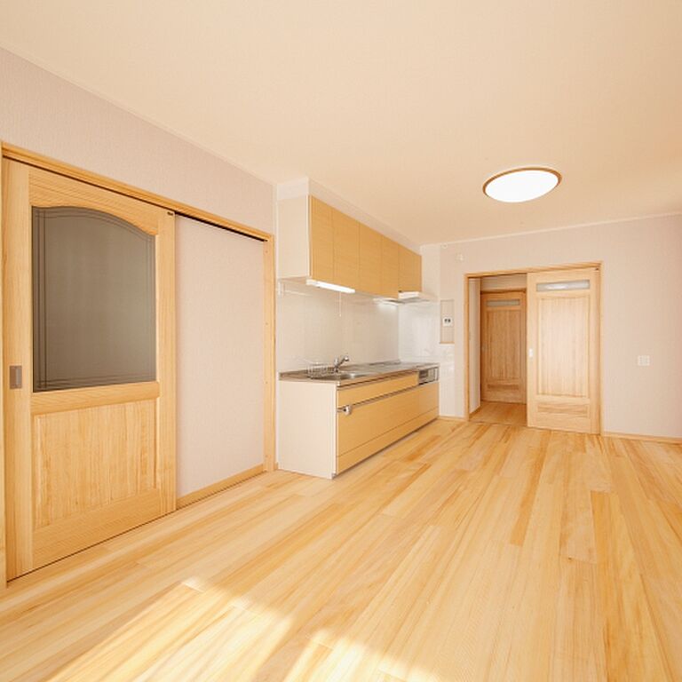 株式会社グリーンワールドの公式画像_リビング4