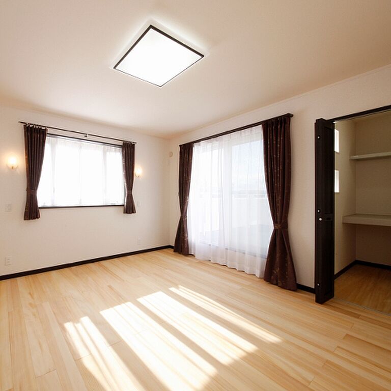 株式会社グリーンワールドの公式画像_洋室5