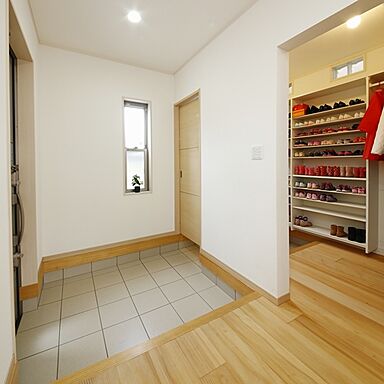 株式会社グリーンワールドの施工事例「収納と家事動線に配慮した住まい」の画像5