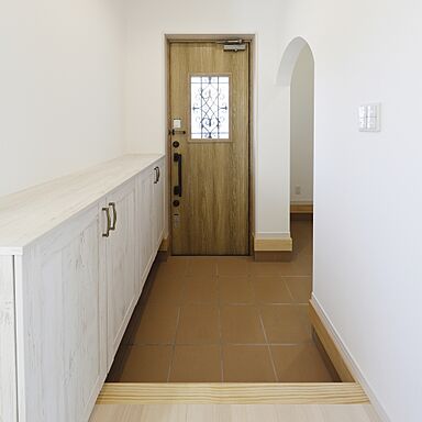 株式会社グリーンワールドの施工事例「タイル使いがかわいいナチュラルハウス」の画像1