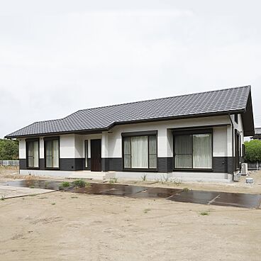 株式会社グリーンワールドの施工事例「大きな平屋建て樅の木の家」の画像