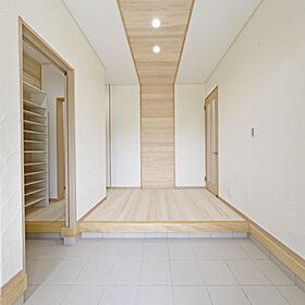 株式会社グリーンワールドの施工事例「大きな平屋建て樅の木の家」の画像6