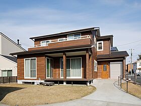 株式会社グリーンワールドの施工事例「愛犬と暮らすガレージのある住まい」のメイン画像