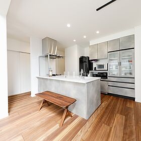 株式会社グリーンワールドの施工事例「愛犬と暮らすサーファーズハウス」の画像3