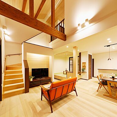 株式会社グリーンワールドの施工事例「平屋風二階建てのもみの木の家、元モデルハウス」の画像1