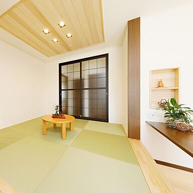 株式会社グリーンワールドの施工事例「平屋風二階建てのもみの木の家、元モデルハウス」の画像2
