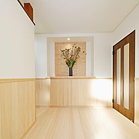 株式会社グリーンワールドの施工事例「平屋風二階建てのもみの木の家、元モデルハウス」の画像5