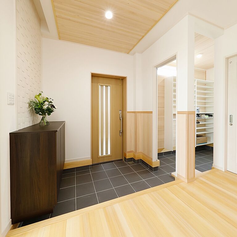 株式会社グリーンワールドの公式画像_玄関5