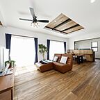 シンプルモダンスタイルのリビング 株式会社グリーンワールドの事例画像