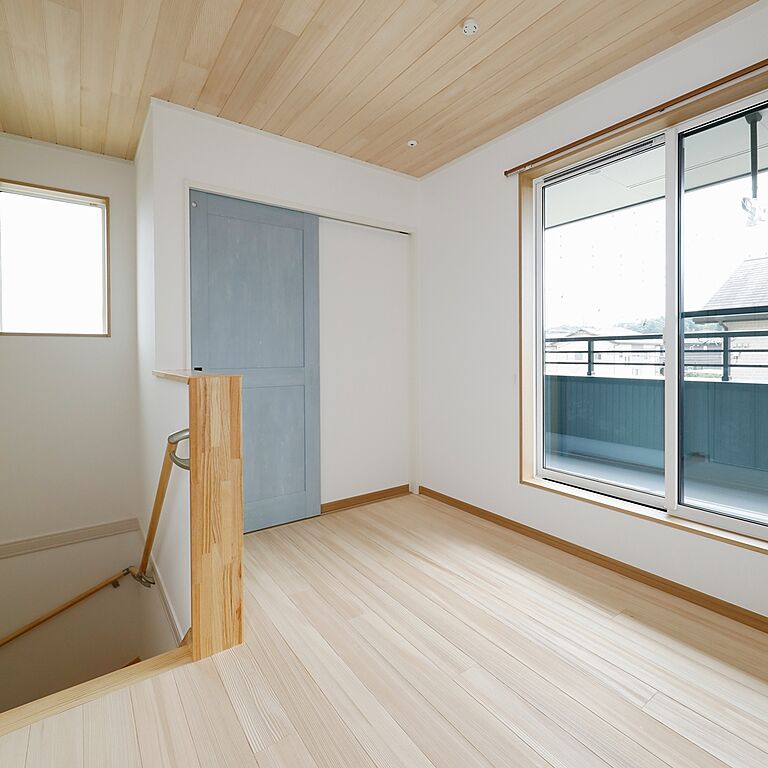 株式会社グリーンワールドの公式画像_階段7