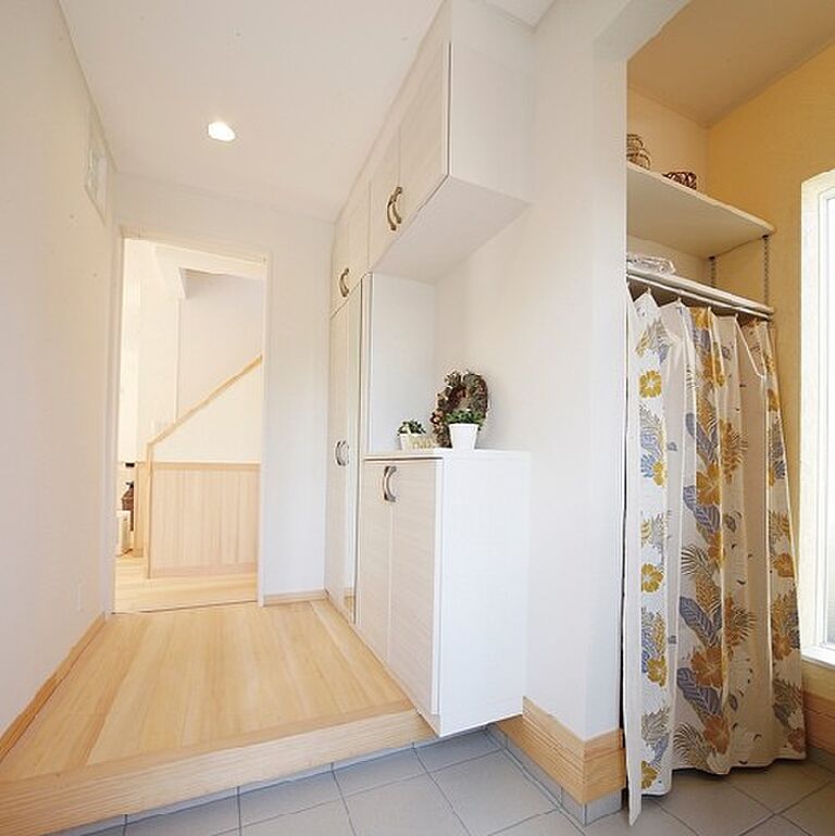 株式会社グリーンワールドの公式画像_玄関6