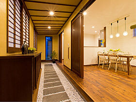 ヘスタホーム岐阜県庁前展示場の施工事例「境界を越えて広がる、四季を感じる土間のある住まい」の画像5