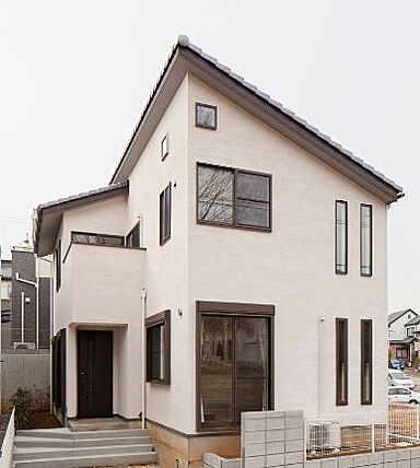 株式会社木のすまい工房の施工事例「浮遊する空間の遊び心の詰まったすまい」の画像