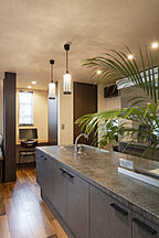 ホテルライクスタイルのキッチン へーベルハウスの事例画像