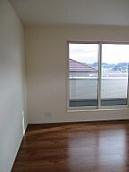 カフェスタイルの洋室 パナソニックビルダーズグループ「テクノホームヤマト」の事例画像