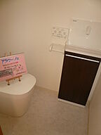 トイレ パナソニックビルダーズグループ「テクノホームヤマト」の事例画像