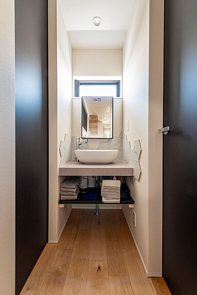 「施工エリア限定!」地元密着57年 株式会社伊庭工務店の施工事例「洗練されたプレミアムスタイルな家」の画像6