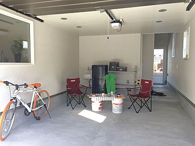 丸和建設株式会社の施工事例「【鹿児島市 2階建て】37.57坪 ビルトインガレージのある家」の画像3