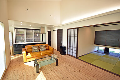 丸和建設株式会社の施工事例「【鹿屋市 平屋】34.44坪 広々としたLDKに繋がるウッドデッキがある家」の画像3