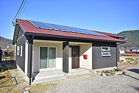 丸和建設株式会社の施工事例「【霧島市 平屋】31.97坪 スキップフロアがある和風モダンな家」の画像1