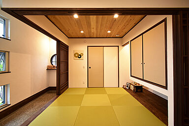 丸和建設株式会社の施工事例「【霧島市 平屋】31.65坪 桜島が眺めるLDKと書斎がある家」の画像