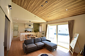 丸和建設株式会社の施工事例「【鹿児島市 平屋】25.05坪 カフェテイストな北欧デザインの家」のメイン画像