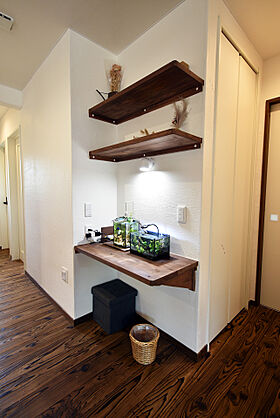 丸和建設株式会社の施工事例「【鹿児島市 平屋】28.77坪 黒い音響熟成木材を使った、小上がり和室のある家」の画像7