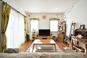 丸和建設株式会社の施工事例「【薩摩川内市 2階建て】30.91坪 教会のようなお洒落な北欧デザインの家」の画像5