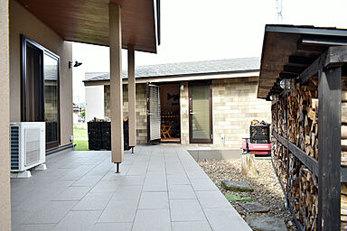 丸和建設株式会社の施工事例「【鹿児島県 平屋】42.7坪(141.19㎡)土間リビングと離れがある家」の画像9