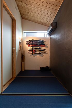 丸和建設株式会社の施工事例「【鹿児島市 2階建て】28.93坪(95.64㎡)隠し扉を設けた遊び心溢れる家」の画像4