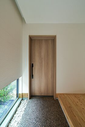 丸和建設株式会社の施工事例「【鹿児島市 2階建て】32.99坪(109.09㎡)吹き抜けで開放感あふれる空間」の画像6